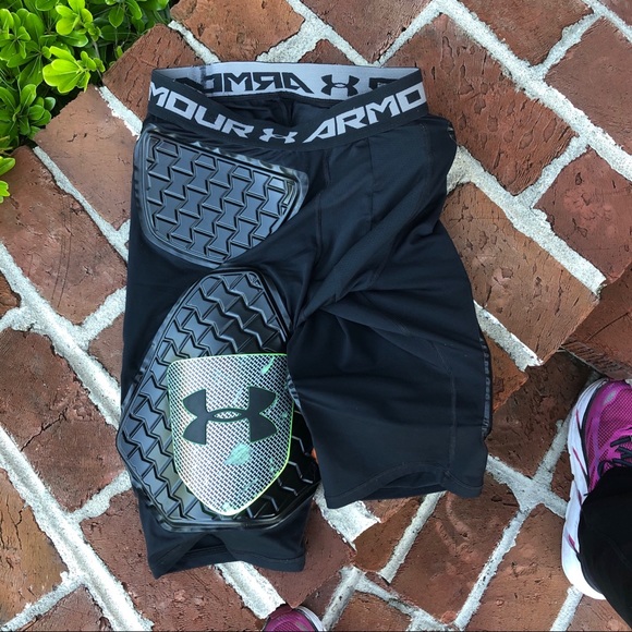 Under Armour Other - Under Armour padded black compression shorts sz L